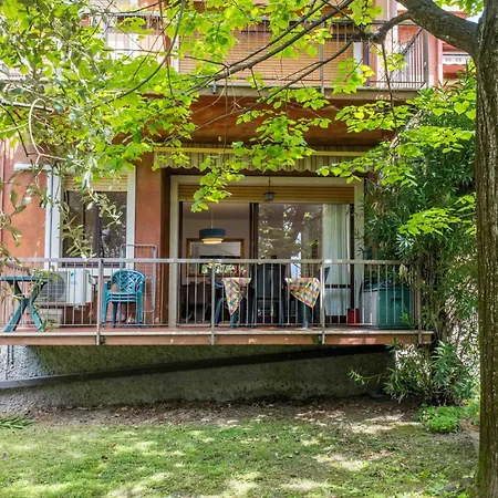Darina Tolles Mit Terrasse, Garten Lazise